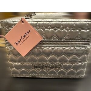 New Juicy Couture Silver Puffer Heart Cosmetic Train Case